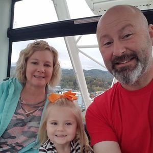 Meet your Posher, Dina